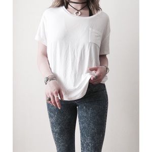 Oversize White Pocketed Tee Shirt